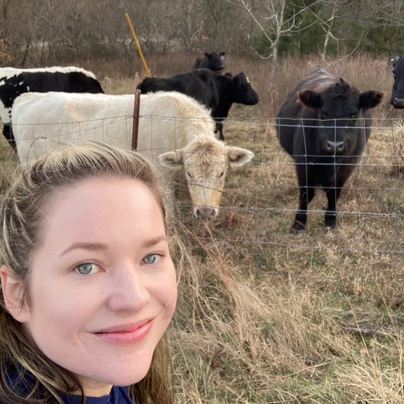 Meet your Posher, Karoline - Picture 3 of 8